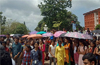 PU girl student hangs her self